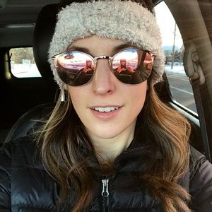 Meet your Posher, Kimberly